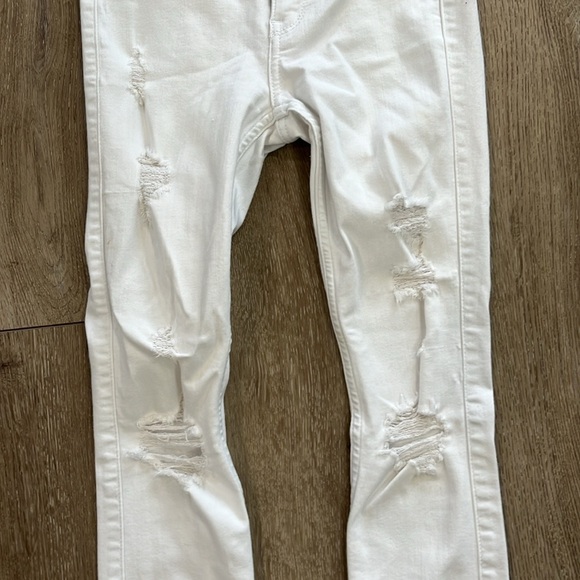 HollisterJeans Size 00 and Size 0 - Picture 5 of 6